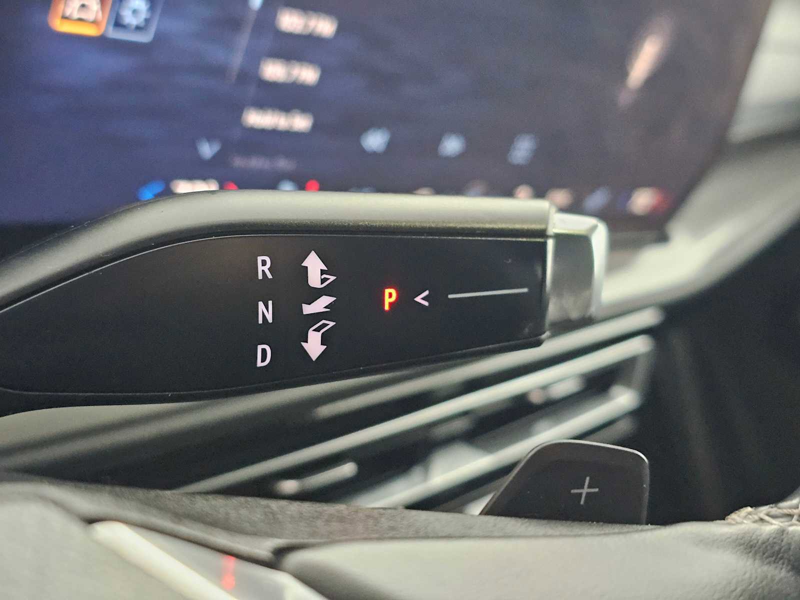 Used 2024 Chevrolet Traverse LT image 31