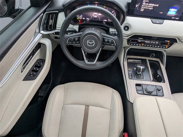 Used 2024 MAZDA CX-90 3.3 Turbo w/ Premium Plus Pkg image 17