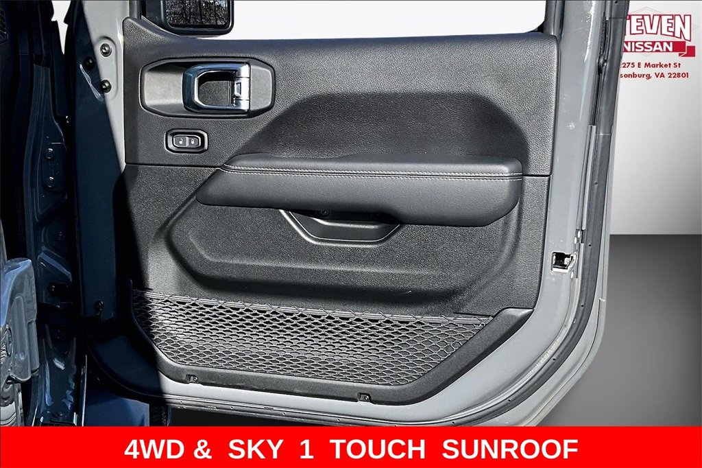 Used 2023 Jeep Wrangler Unlimited Sahara w/ Cold Weather Group image 26