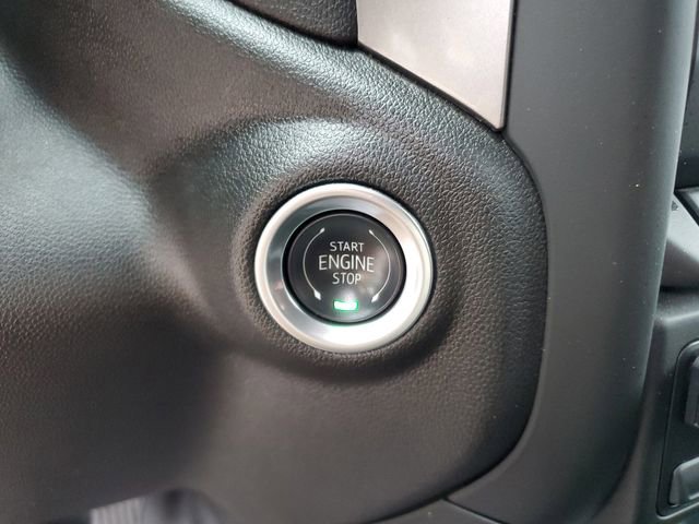 Used 2024 GMC Sierra 3500 Pro w/ Convenience Package image 25