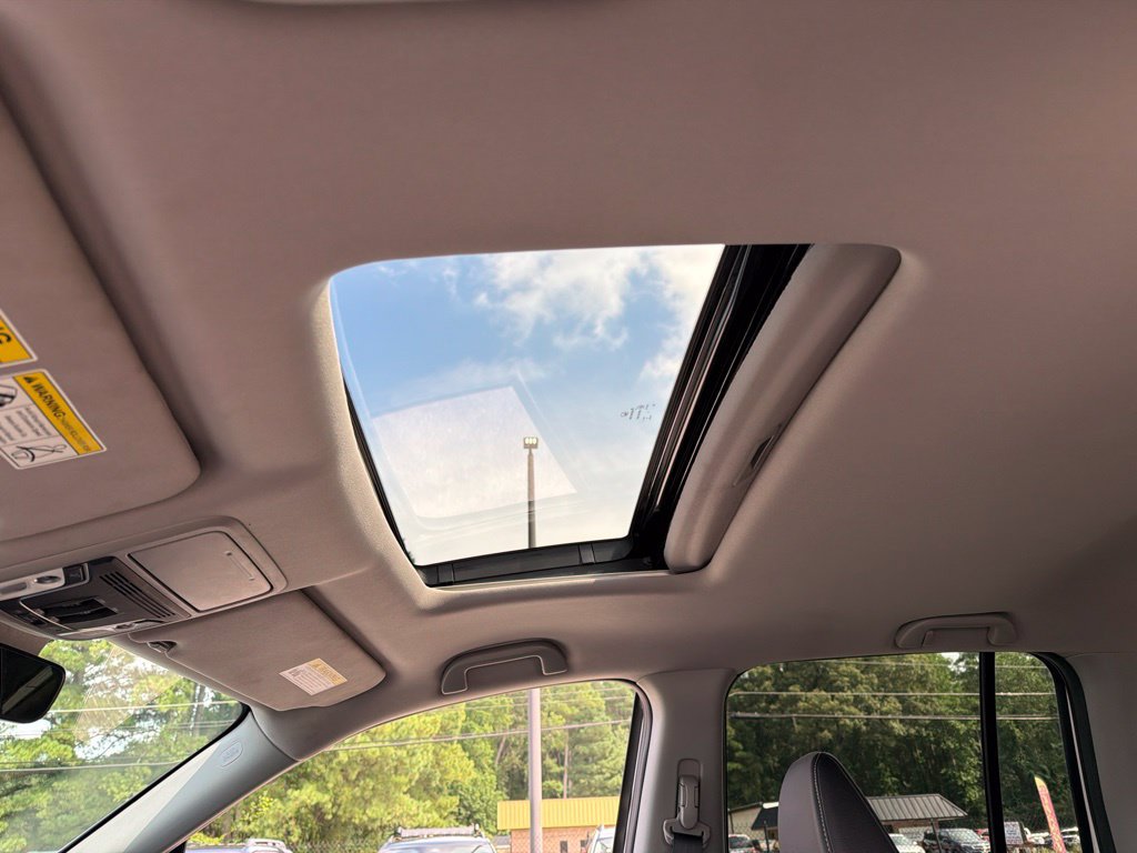 Certified 2025 Honda Ridgeline RTL image 21