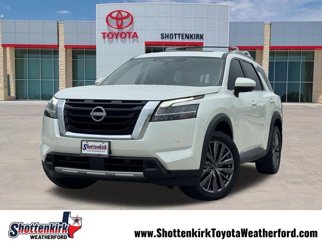 Used 2023 Nissan Pathfinder SL w/ SL Premium Package AWD/4WD image 1