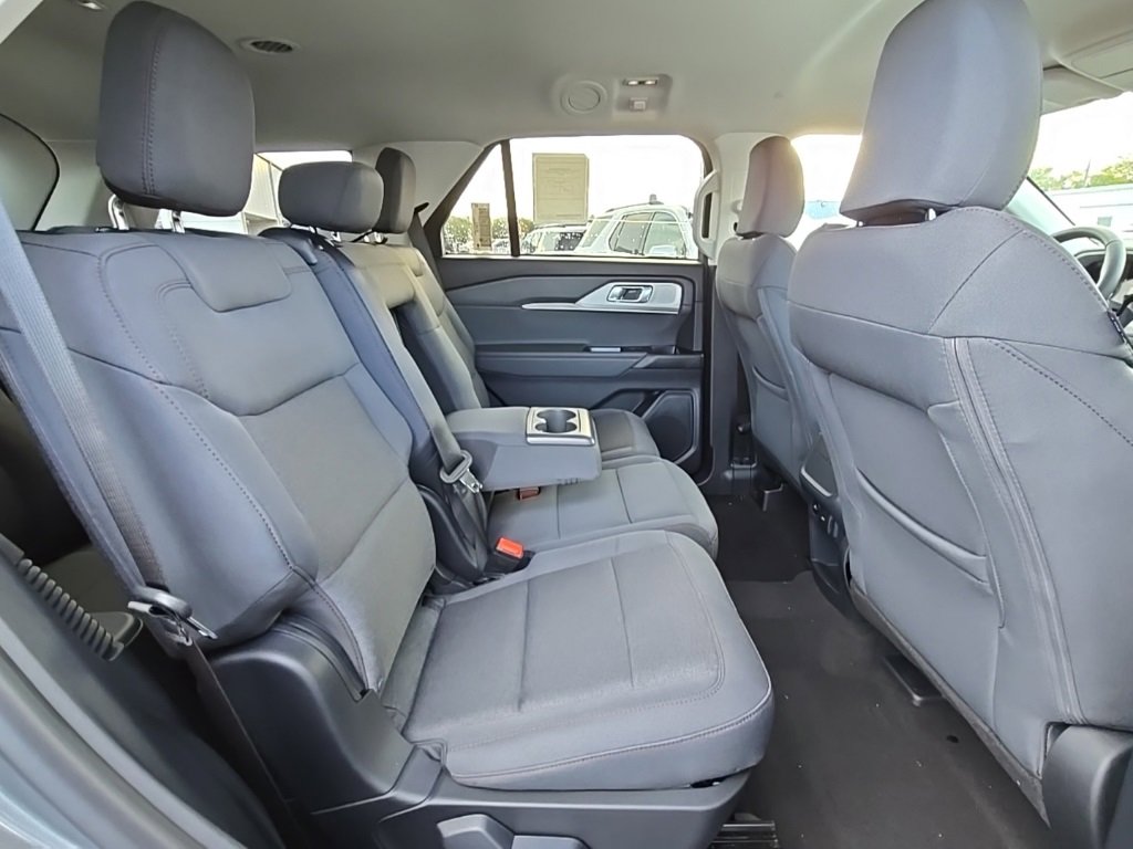 New 2026 Ford Explorer Active image 44