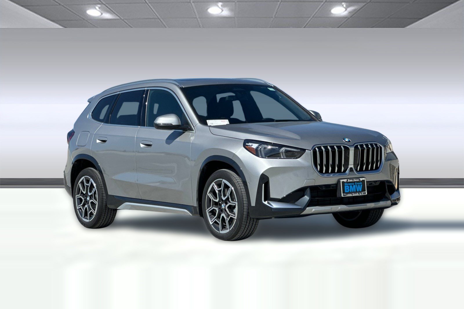New 2026 BMW X1 xDrive28i w/ Technology Package AWD/4WD image 7