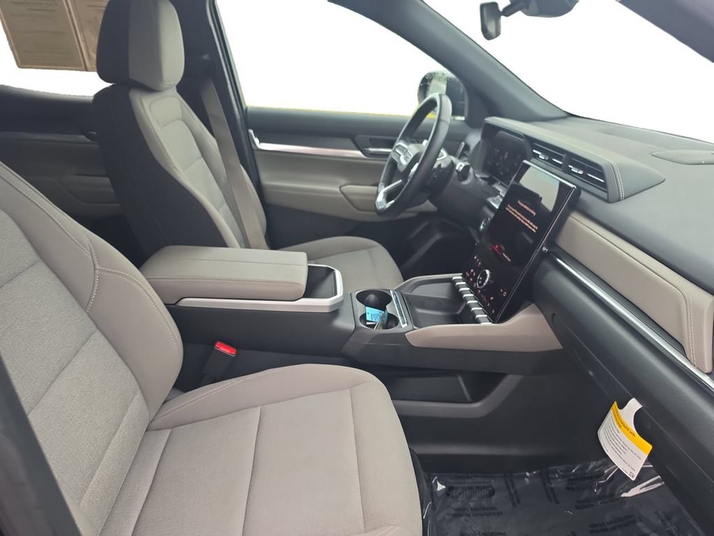 Used 2026 GMC Terrain Elevation w/ LPO, Floor Liner Package FWD image 15