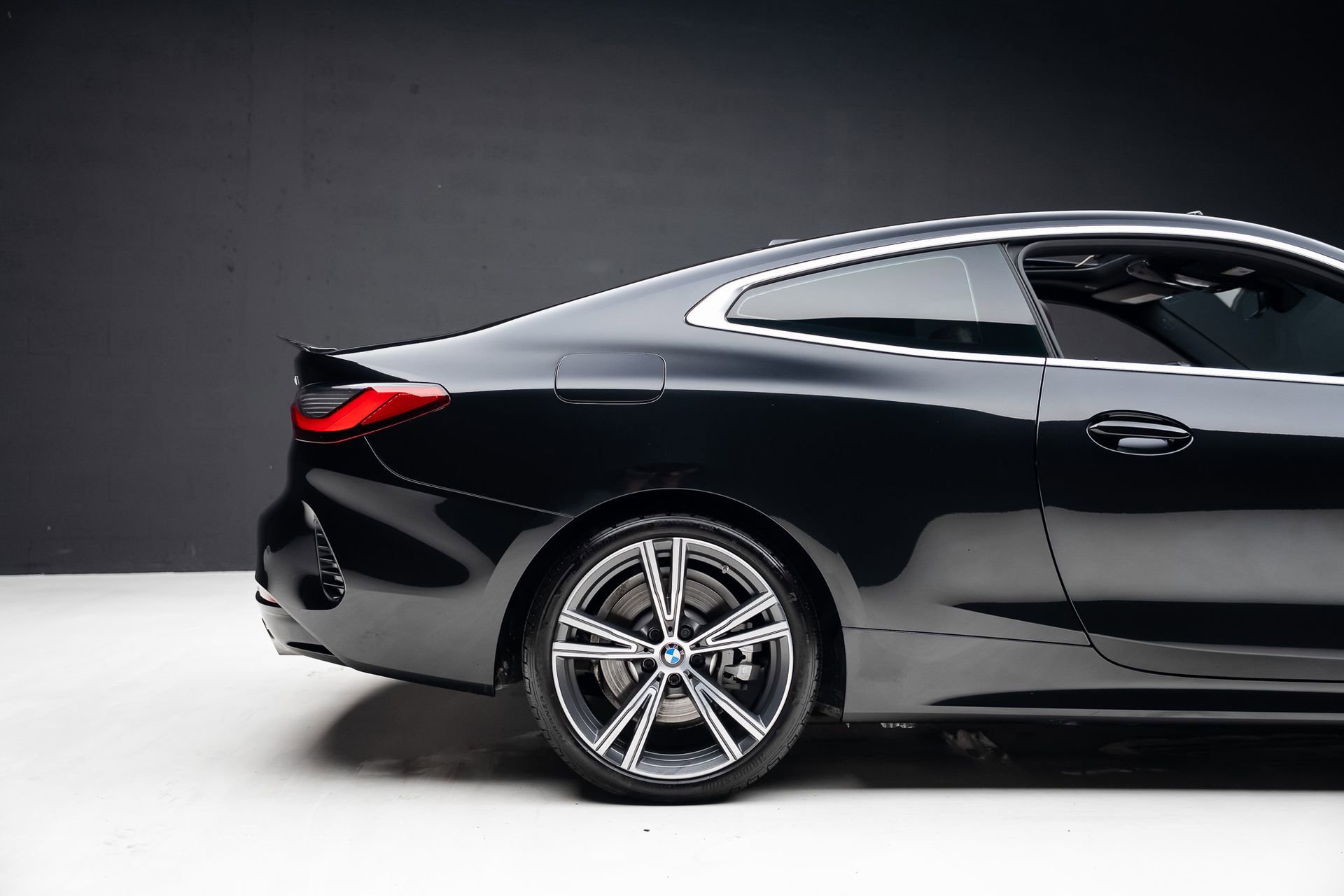 Used 2024 BMW 430i Coupe w/ Convenience Package image 36