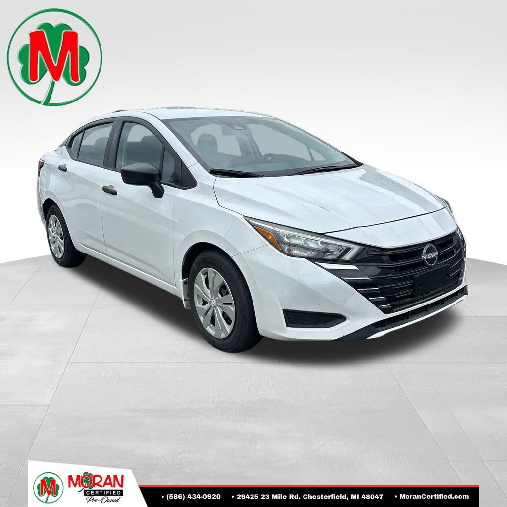 Used 2025 Nissan Versa S w/ Trunk Package
