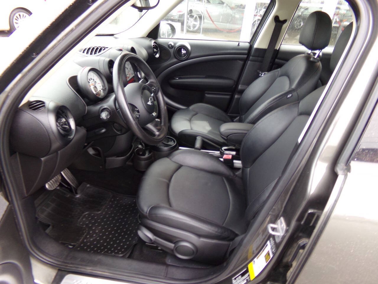 Used 2014 MINI Cooper Countryman S w/ Premium Package FWD image 6