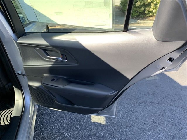 New 2025 Toyota Prius Plug-In Hybrid image 10