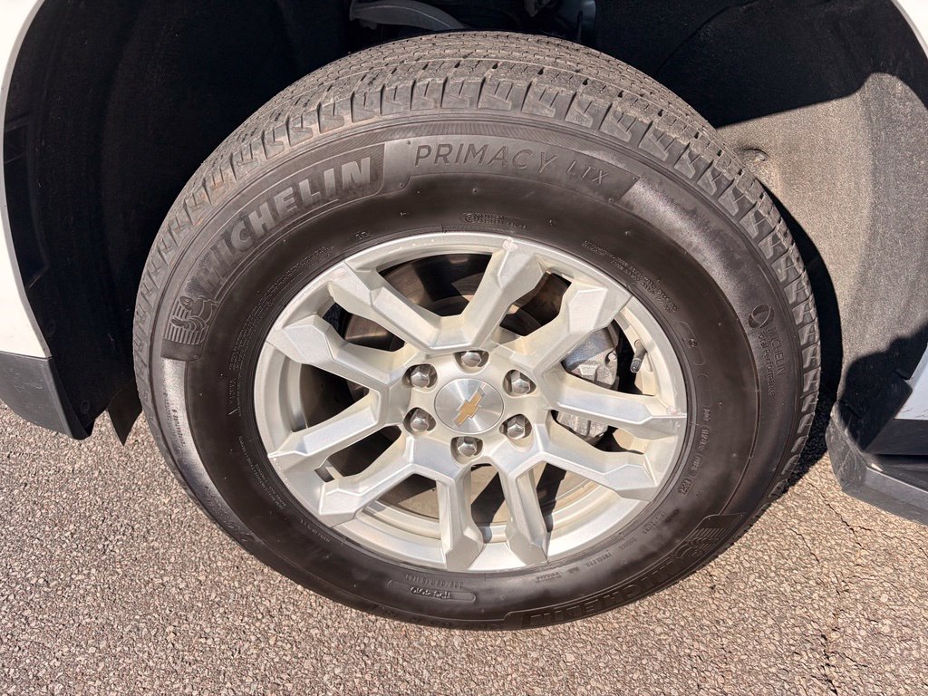 Used 2025 Chevrolet Tahoe LT AWD/4WD image 35