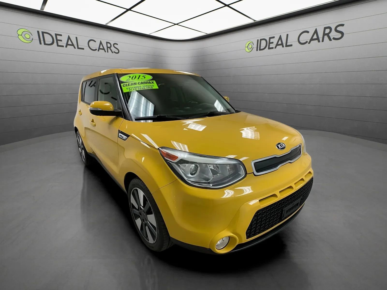 Used 2015 Kia Soul ! FWD image 3