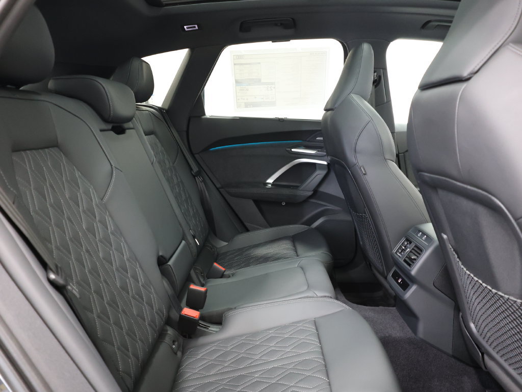 New 2026 Audi SQ5 Premium Plus AWD/4WD image 24