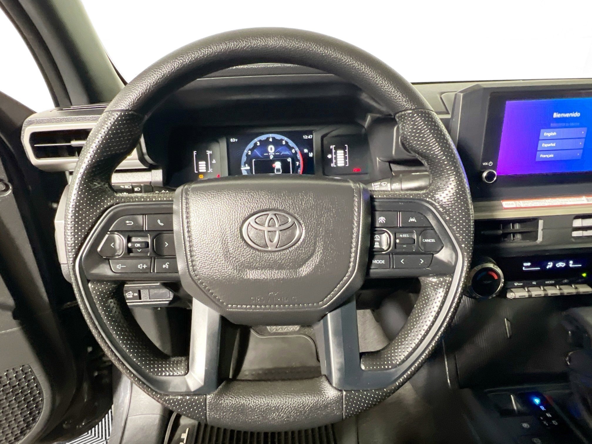Used 2024 Toyota Tacoma SR5 RWD image 17
