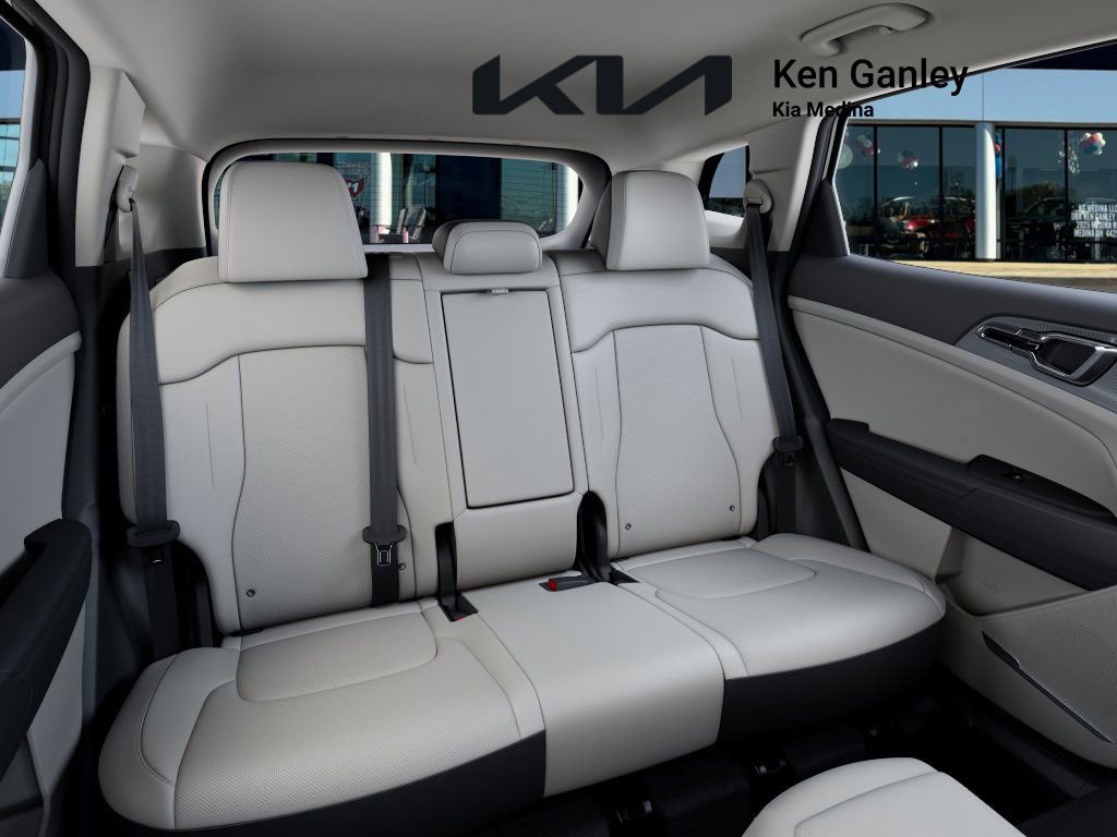 New 2026 Kia Sportage EX AWD/4WD image 16