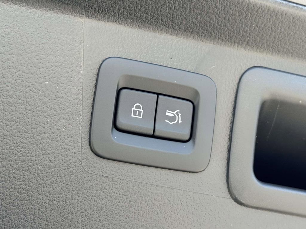 New 2026 MAZDA CX-50 Meridian Edition w/ Weather Package image 27