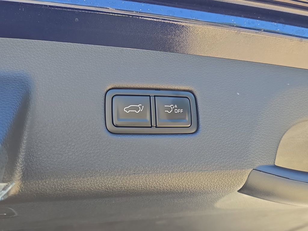 New 2026 Kia Carnival EX image 11