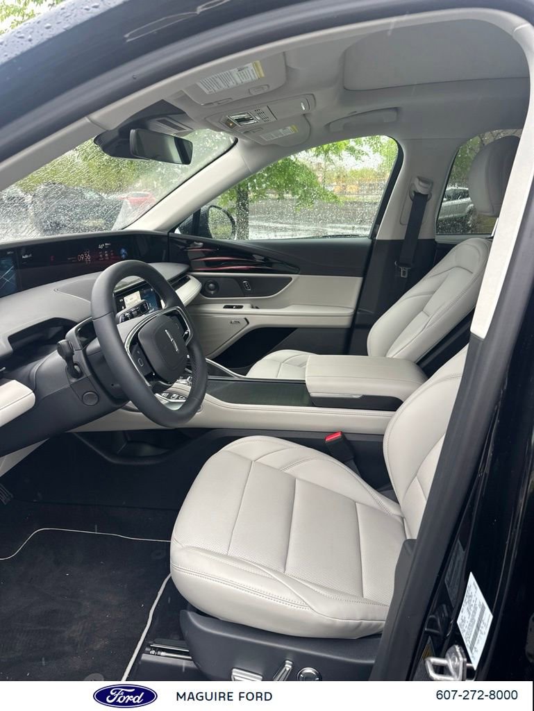 New 2026 Lincoln Nautilus Premier w/ Equipment Group 102A AWD/4WD image 13