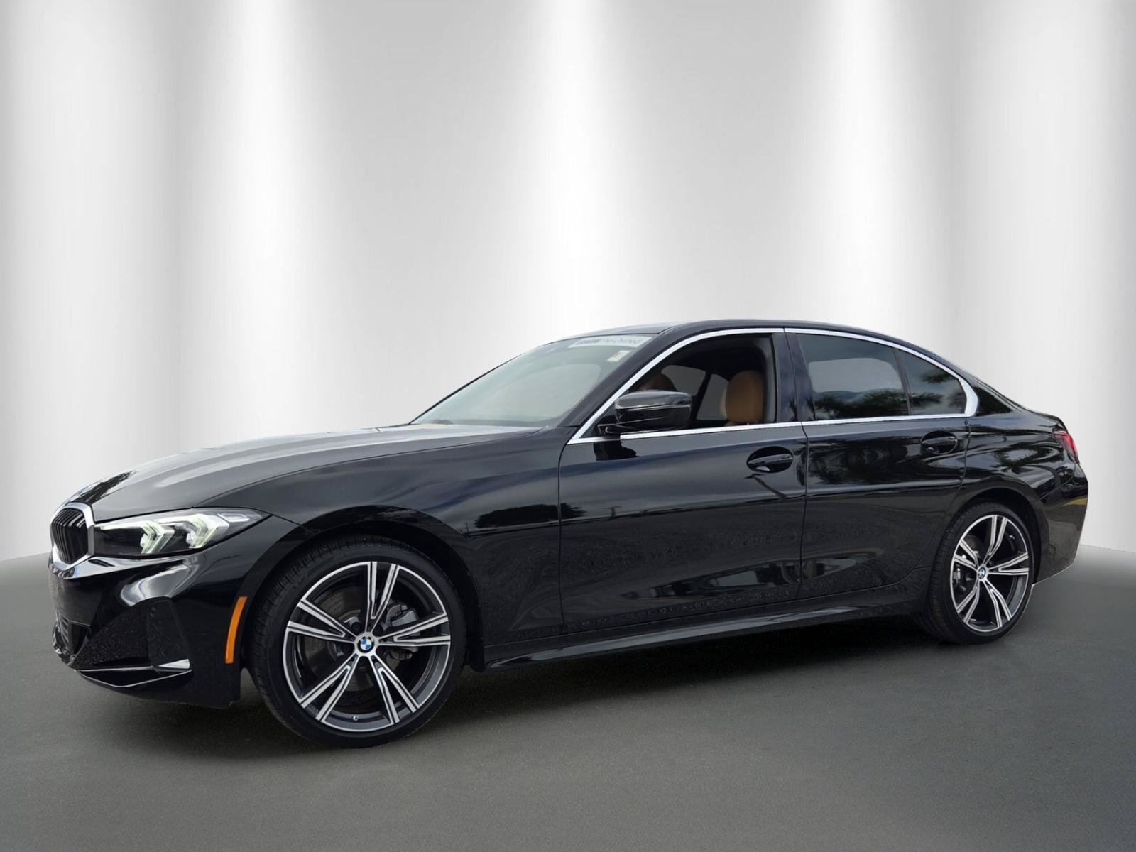 Used 2024 BMW 330i Sedan w/ Convenience Package RWD image 3