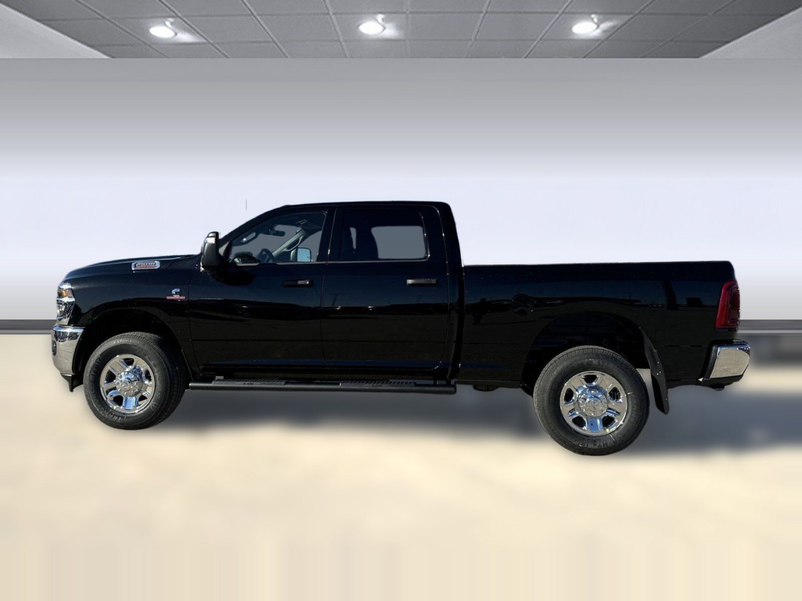 New 2025 RAM 2500 Tradesman AWD/4WD image 2