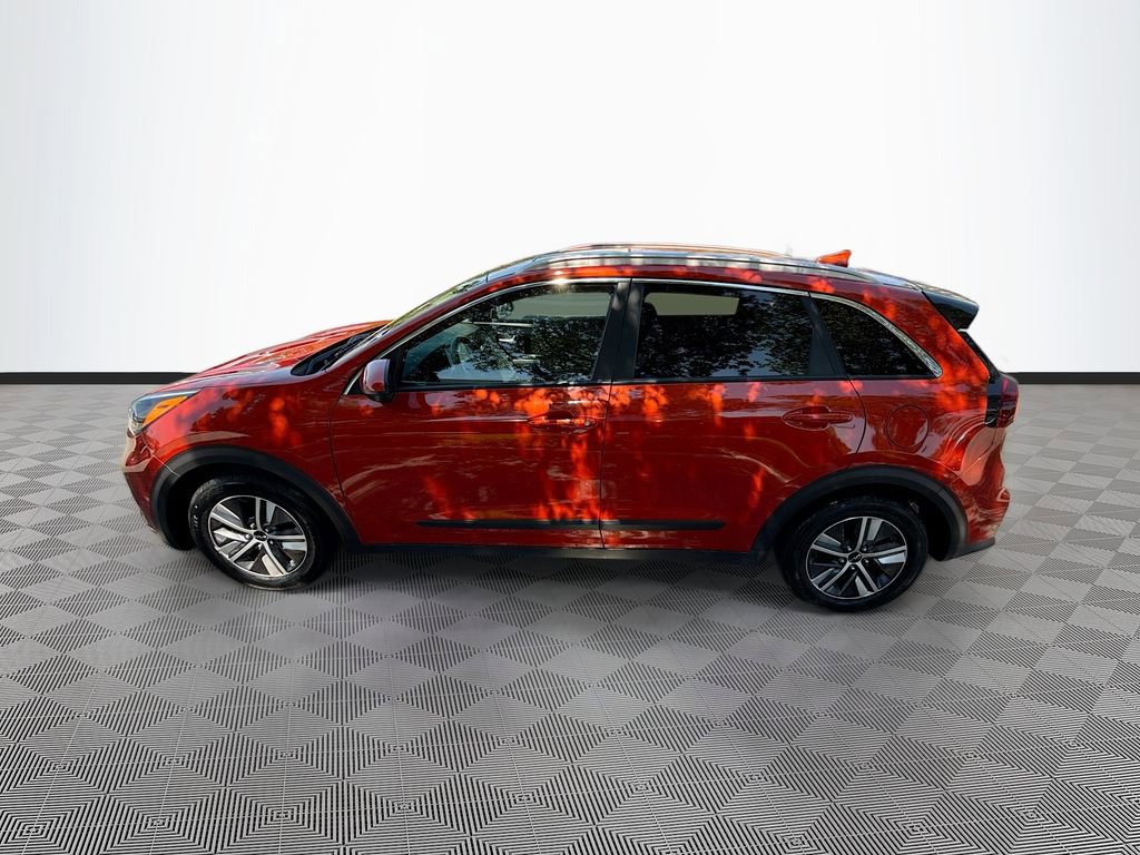 Used 2022 Kia Niro LXS image 5