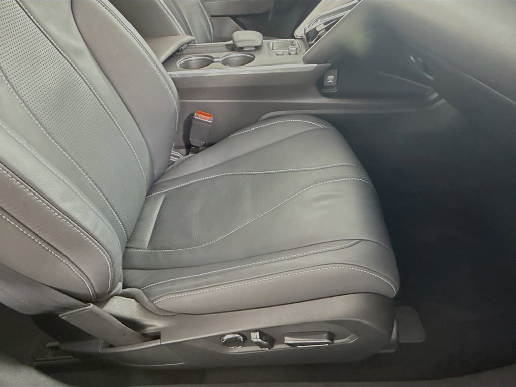 Used 2023 Acura TLX w/ Technology Package image 38