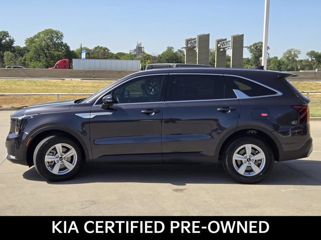 Certified 2026 Kia Sorento LX FWD image 3