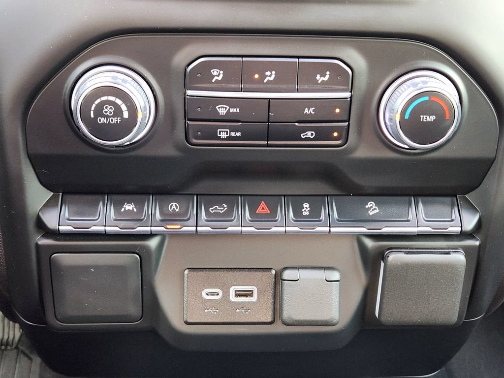 Certified 2024 Chevrolet Silverado 1500 Custom Trail Boss w/ Dark Appearance Package AWD/4WD image 19