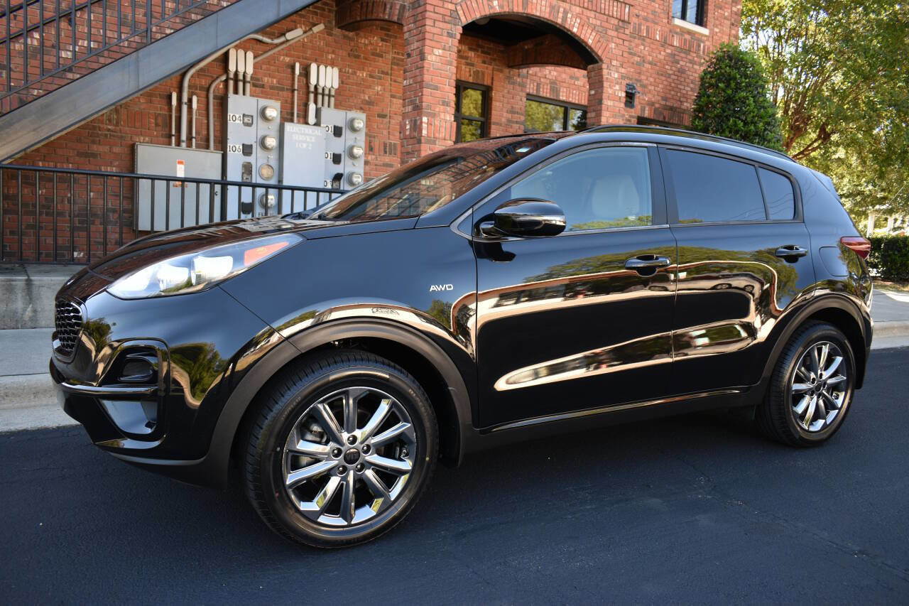 Used 2022 Kia Sportage Nightfall Edition w/ Nighfall AWD Premium Package image 2