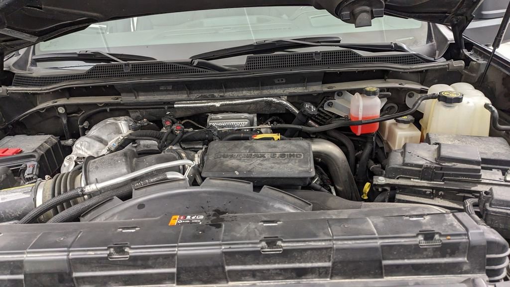 Used 2022 Chevrolet Silverado 3500 High Country image 46