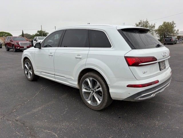 Used 2023 Audi Q7 3.0T Premium Plus AWD/4WD image 3