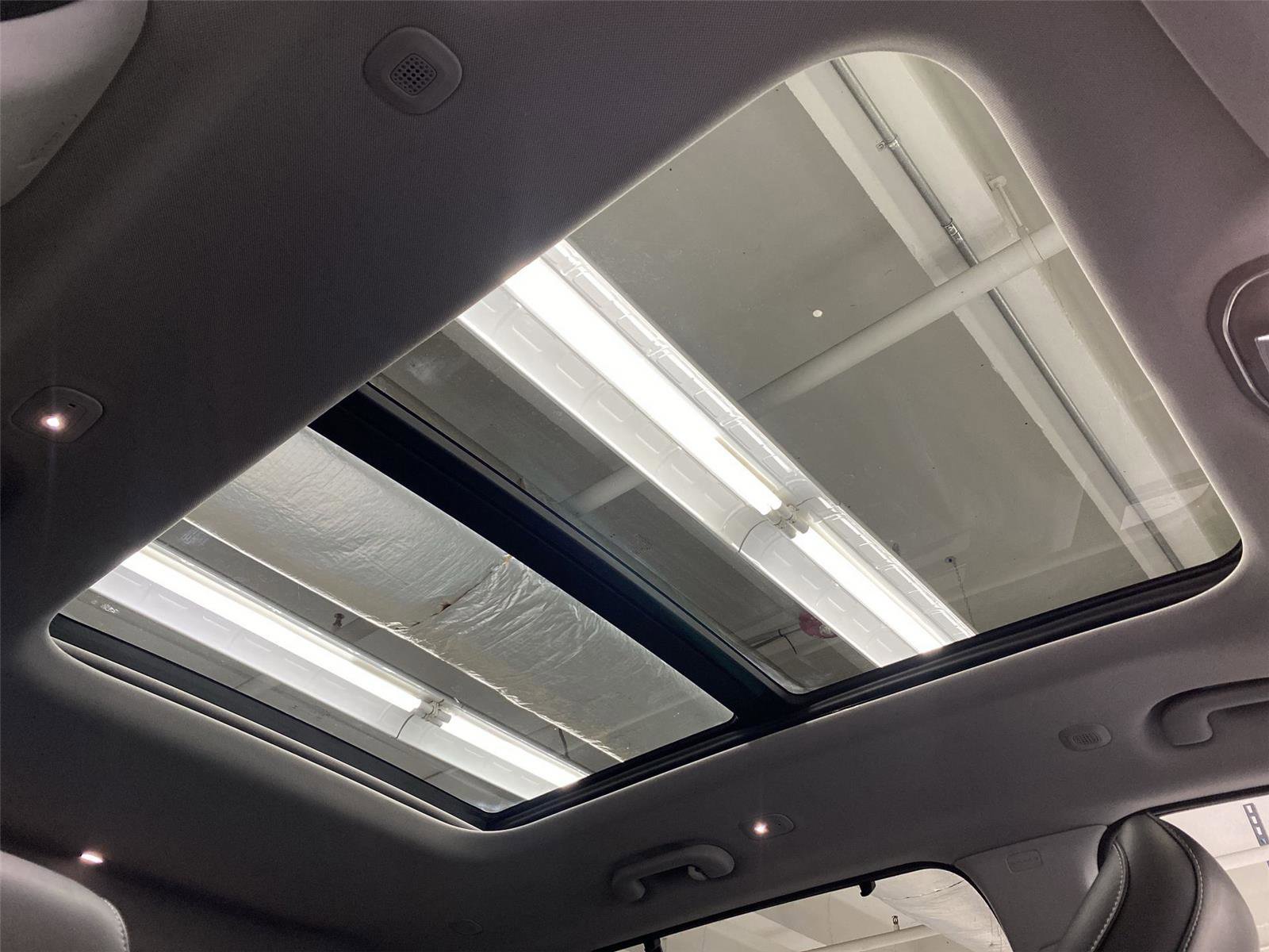 Used 2022 Jeep Grand Cherokee Limited 4xe w/ Luxury Tech Group II image 20