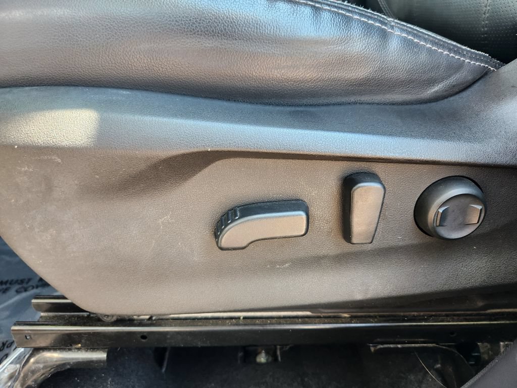 Used 2019 Subaru Forester Limited AWD/4WD image 13