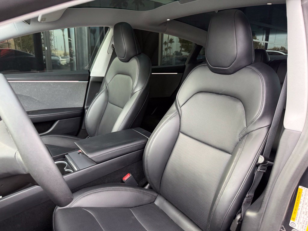 Used 2024 Tesla Model 3 Standard Range RWD image 12