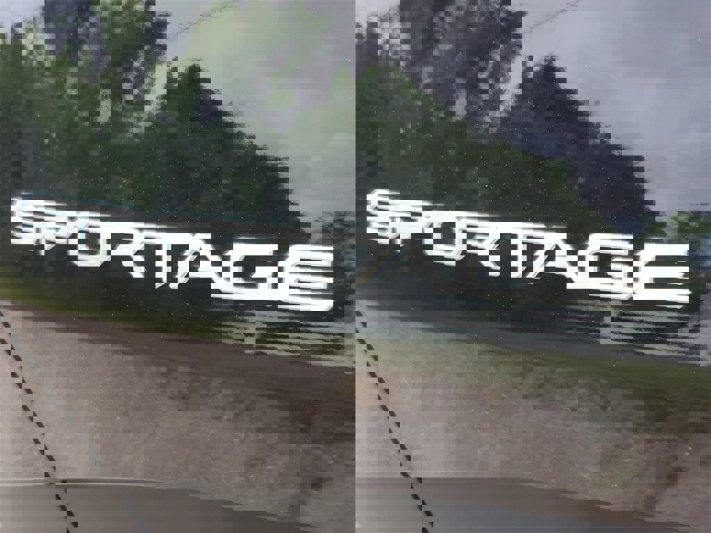 New 2026 Kia Sportage LX image 26