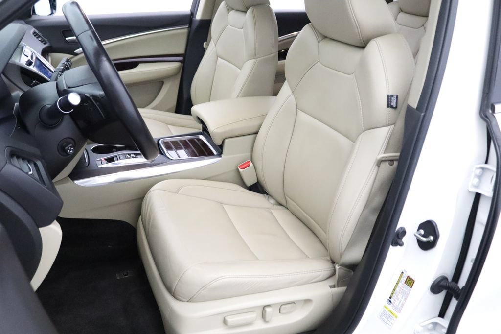 Used 2016 Acura MDX SH-AWD image 2