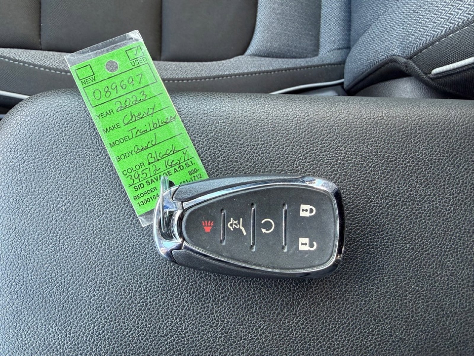 Used 2023 Chevrolet TrailBlazer LT w/ Sun and Liftgate Package image 39