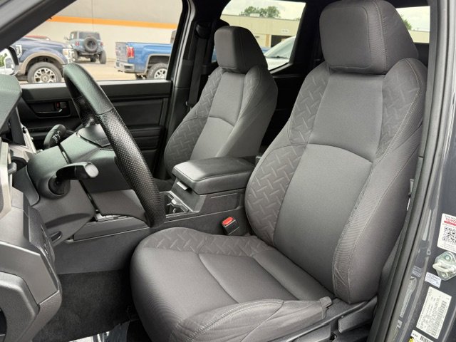 Used 2025 Toyota Tacoma SR image 14