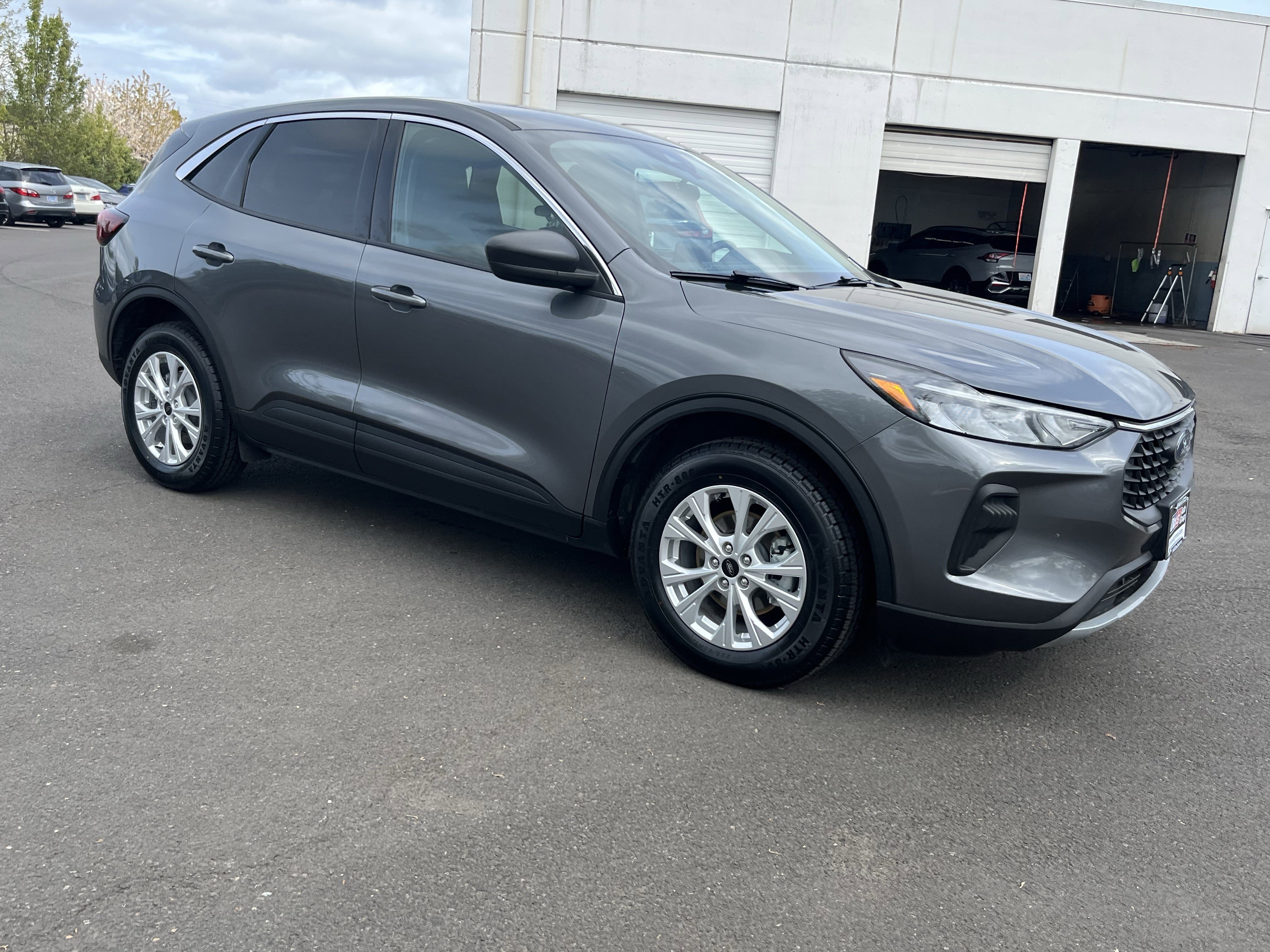 Used 2023 Ford Escape Active image 7