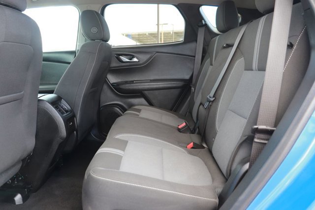 Used 2025 Chevrolet Blazer LT image 13