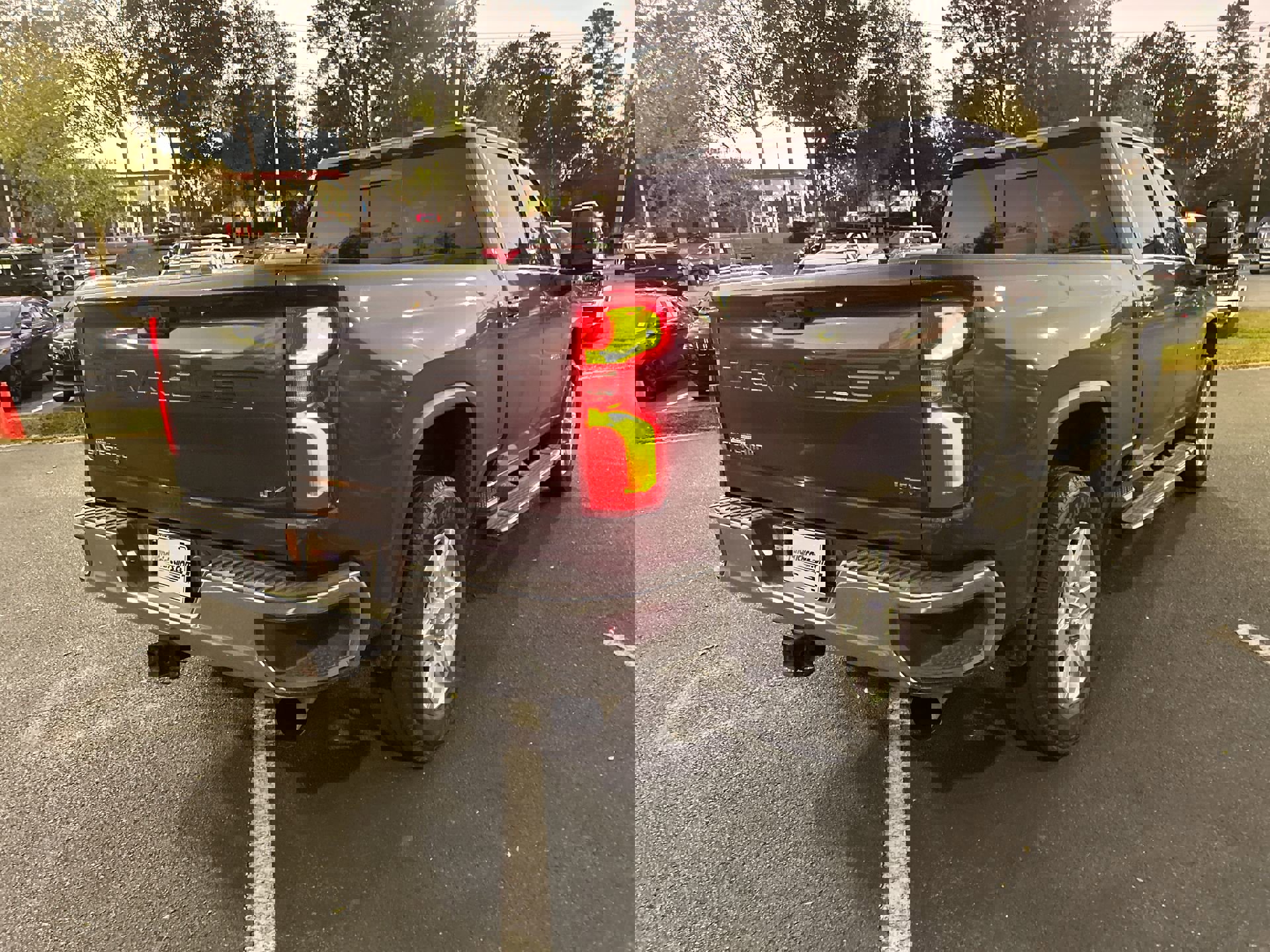 Used 2020 Chevrolet Silverado 2500 LTZ image 9