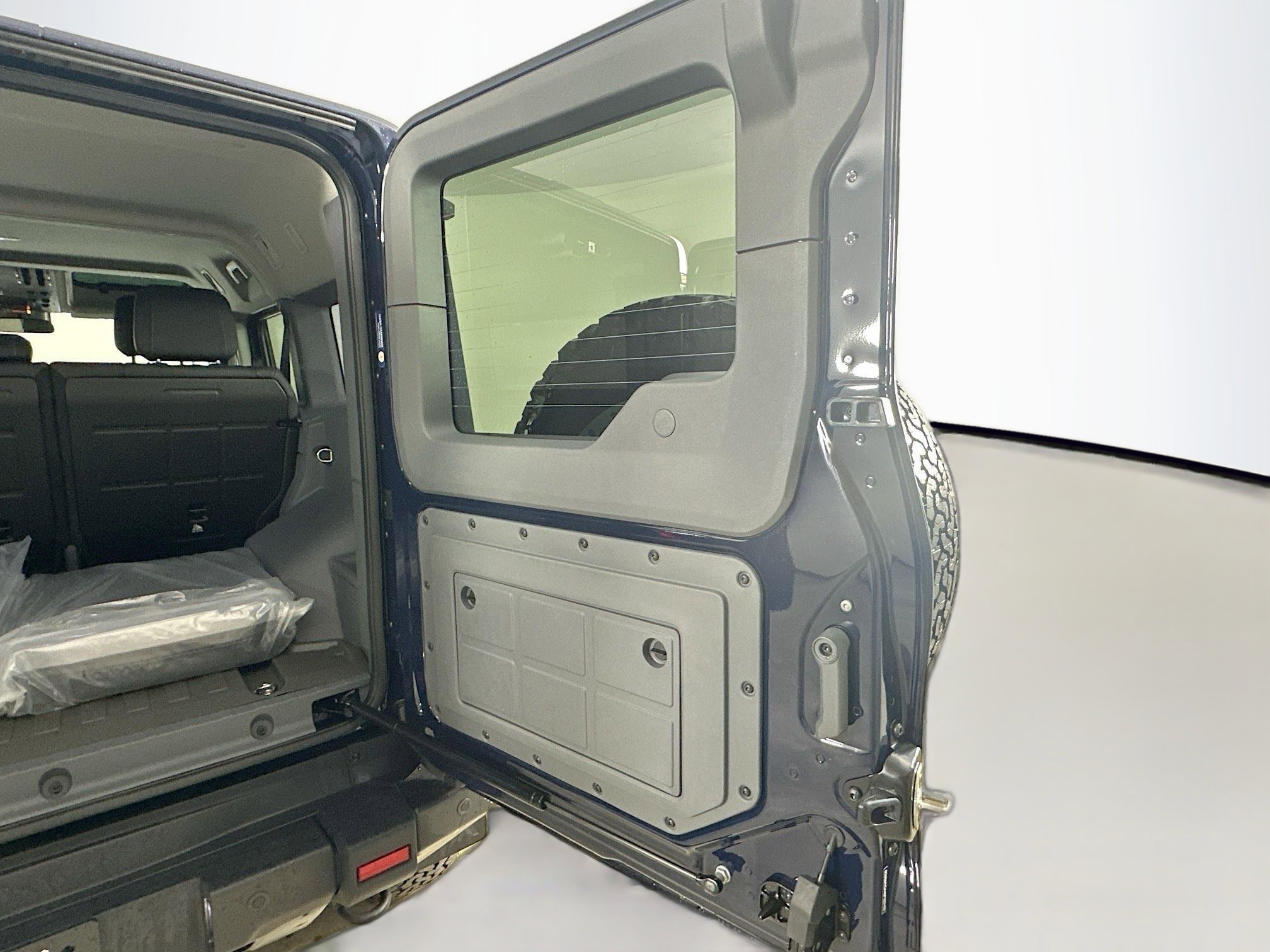 New 2025 INEOS Grenadier Fieldmaster Edition image 44