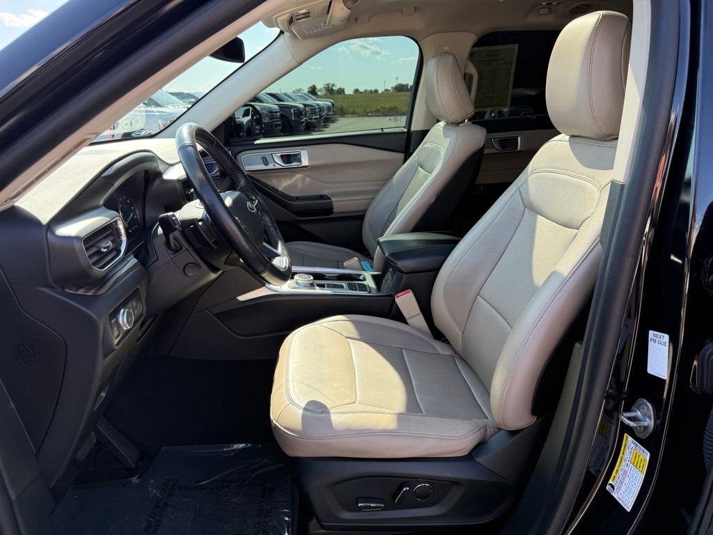 Used 2020 Ford Explorer Limited RWD image 5