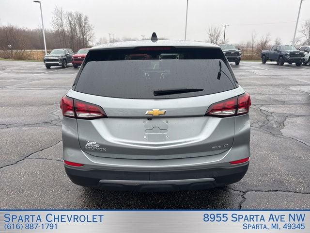 Used 2024 Chevrolet Equinox LT AWD/4WD image 4