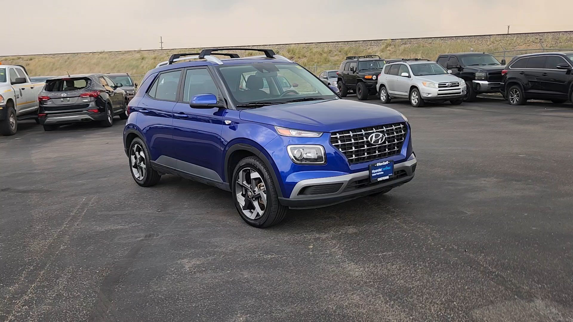 Certified 2022 Hyundai Venue SEL FWD image 4
