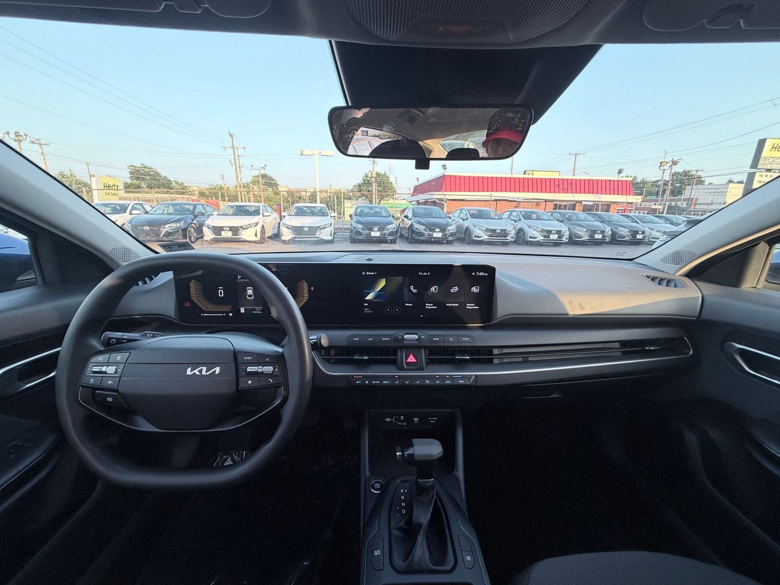 Used 2025 Kia K4 FWD image 17