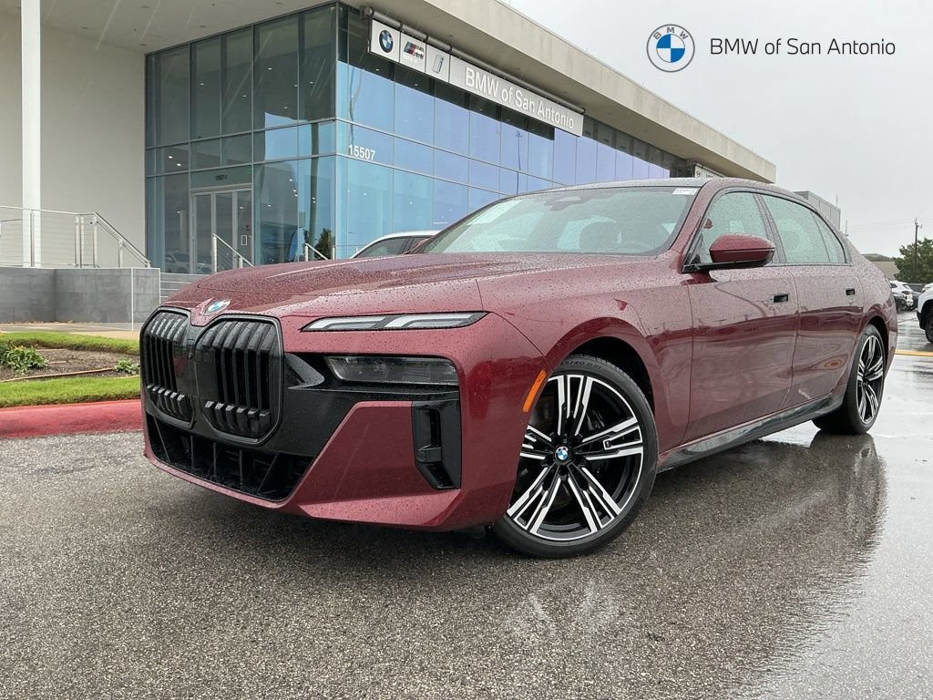 Certified 2025 BMW 740i xDrive w/ Premium Package