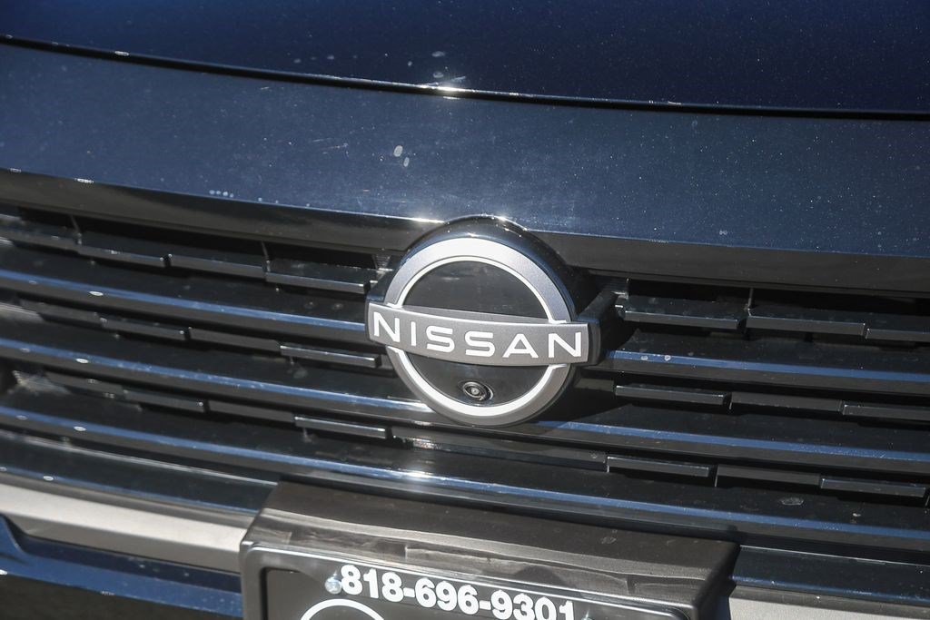 New 2026 Nissan Kicks SR FWD image 5