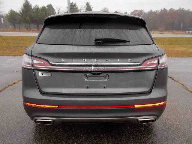 Used 2021 Lincoln Nautilus Reserve image 4