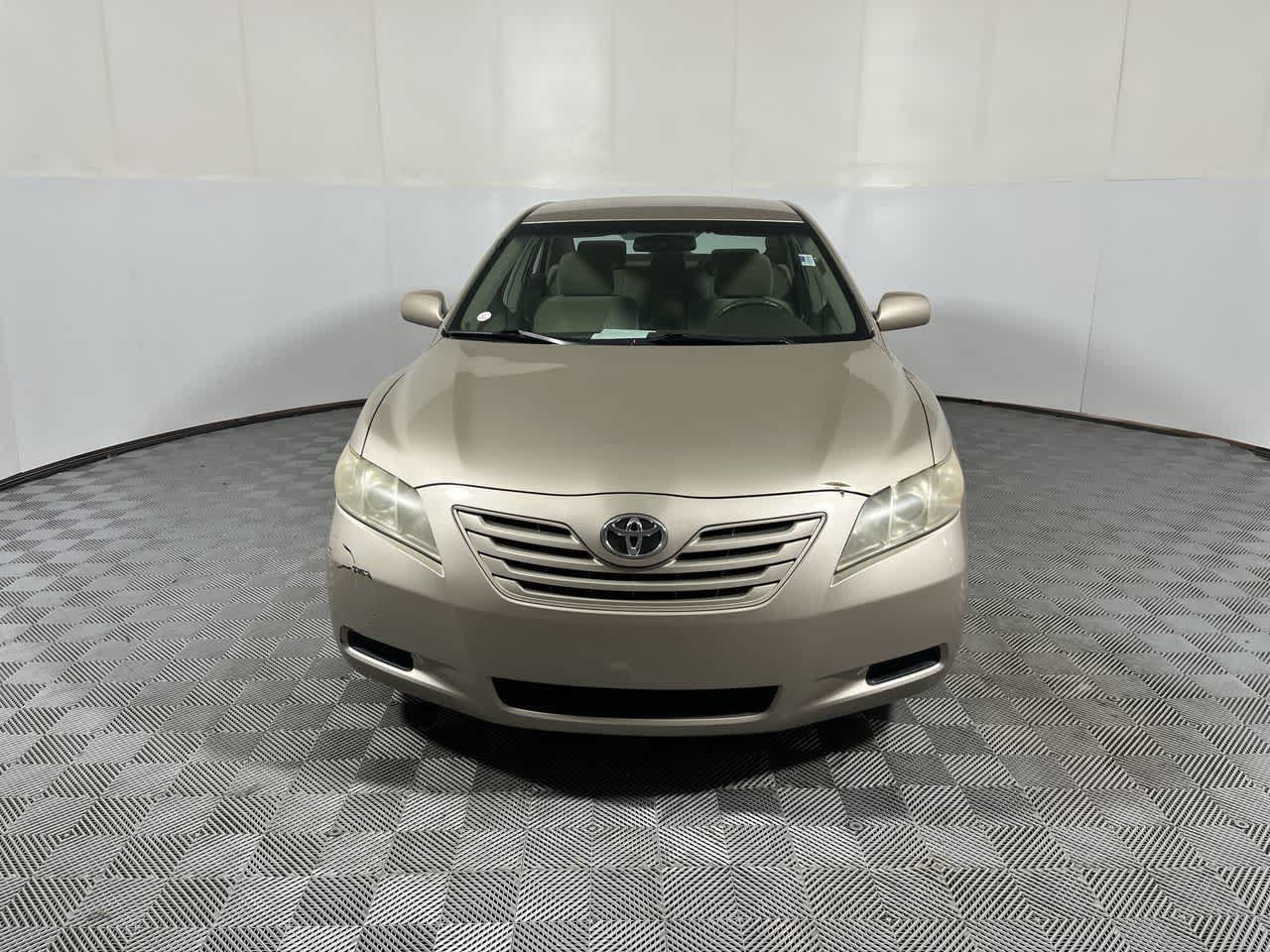 Used 2008 Toyota Camry LE FWD image 3