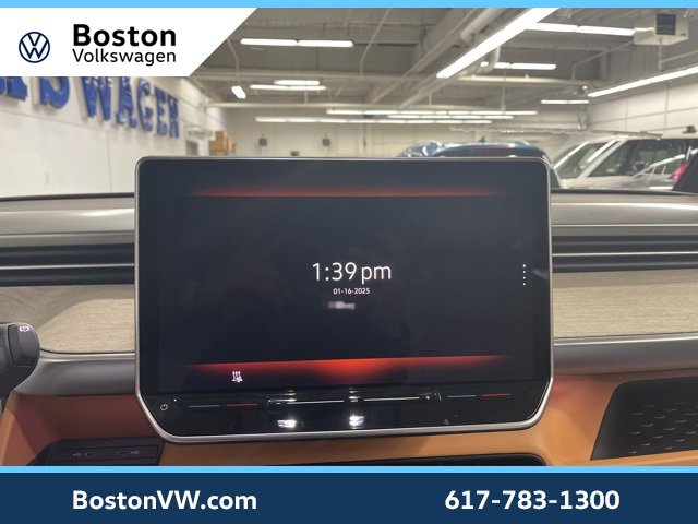 New 2025 Volkswagen ID. Buzz 1st Edition image 12